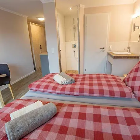 Moosbauer Hof 3*